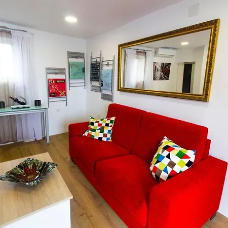 Sh Lazotea Dhorozco Atico Con Terraza Ac Wifi Apartment